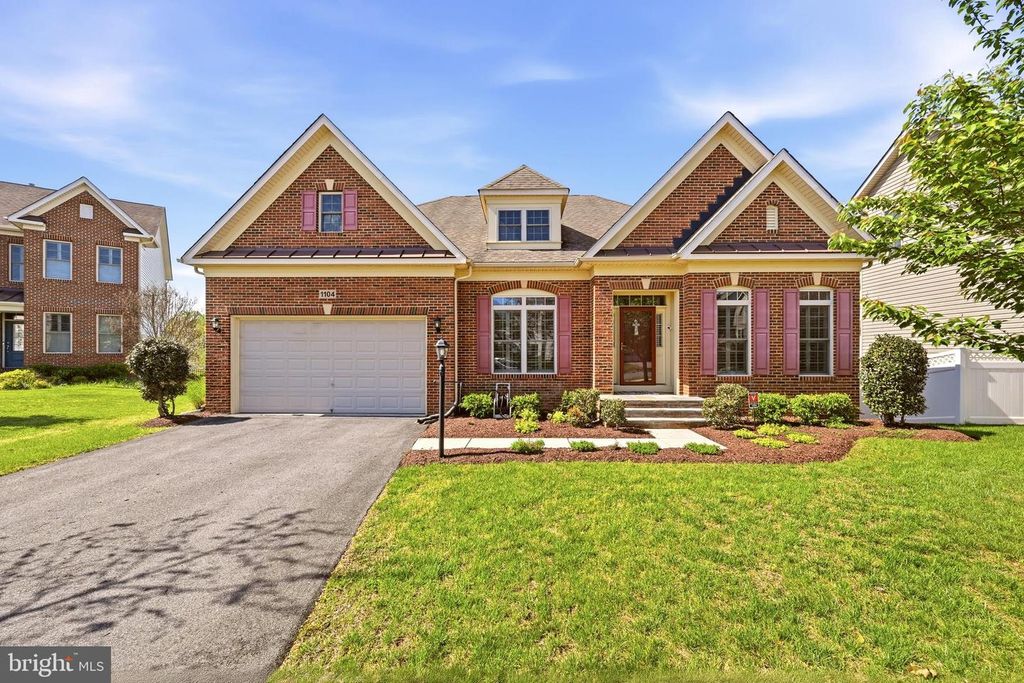 1104 SWEETBAY PL, Silver Spring, MD 20906