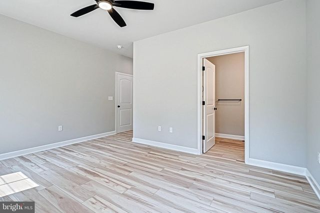 25 S ORCHARD VIEW DR, Hanover, PA 17331