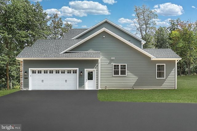 25 S ORCHARD VIEW DR, Hanover, PA 17331