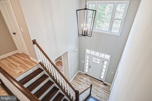 25 S ORCHARD VIEW DR, Hanover, PA 17331