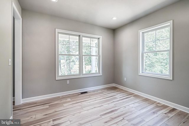 25 S ORCHARD VIEW DR, Hanover, PA 17331
