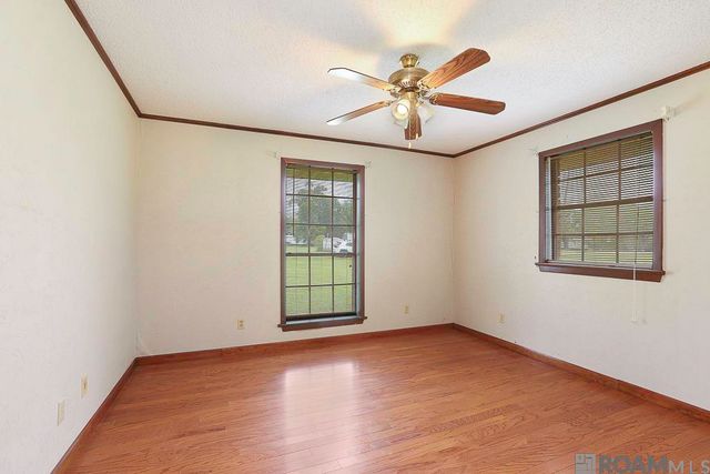 44337 Melancon St, Sorrento, LA 70778