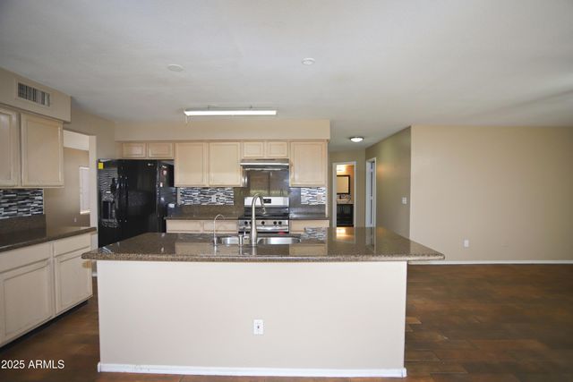 842 N Naples Drive, Chandler, AZ 85226