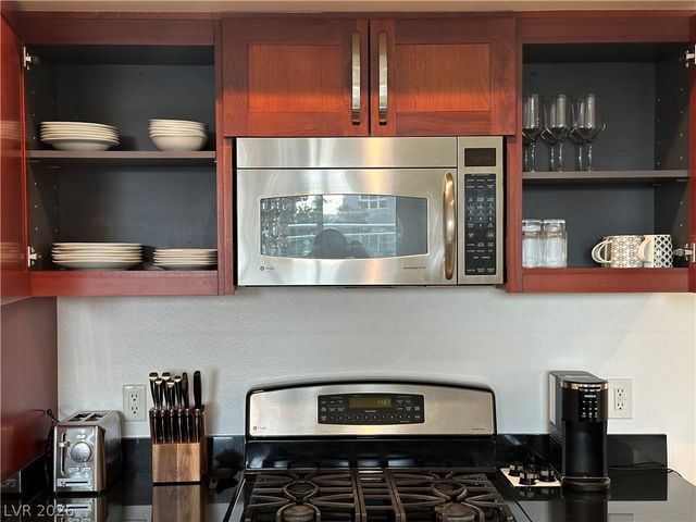 4545 Dean Martin Drive 103, Las Vegas, NV 89103