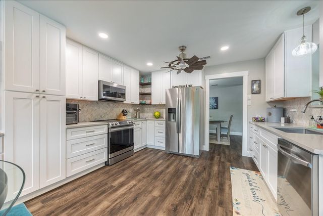 2223 Valley Mill, Carrollton, TX 75006