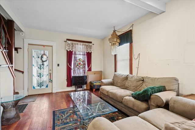 431 E Liberty Drive, Wheaton, IL 60187