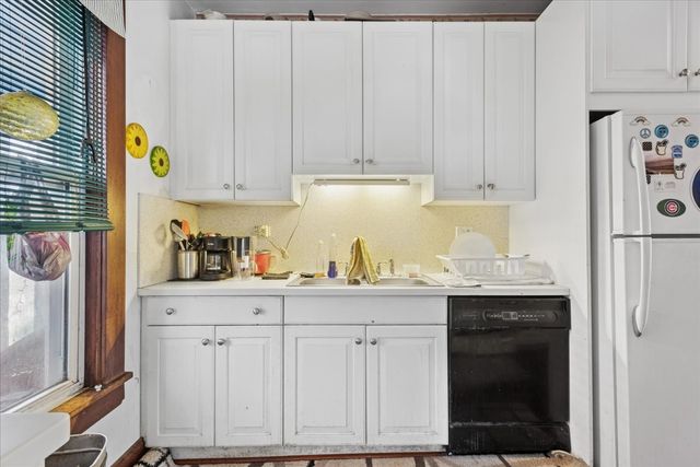 431 E Liberty Drive, Wheaton, IL 60187