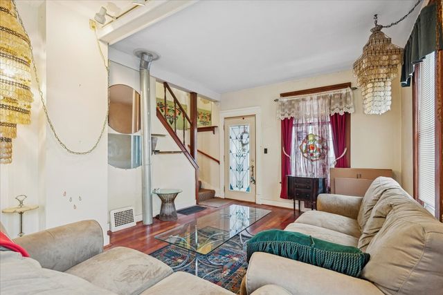 431 E Liberty Drive, Wheaton, IL 60187