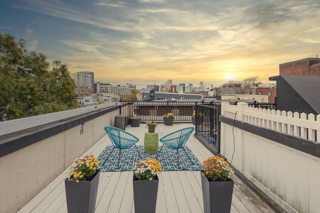 36 Sciarappa St 2, Cambridge, MA 02141