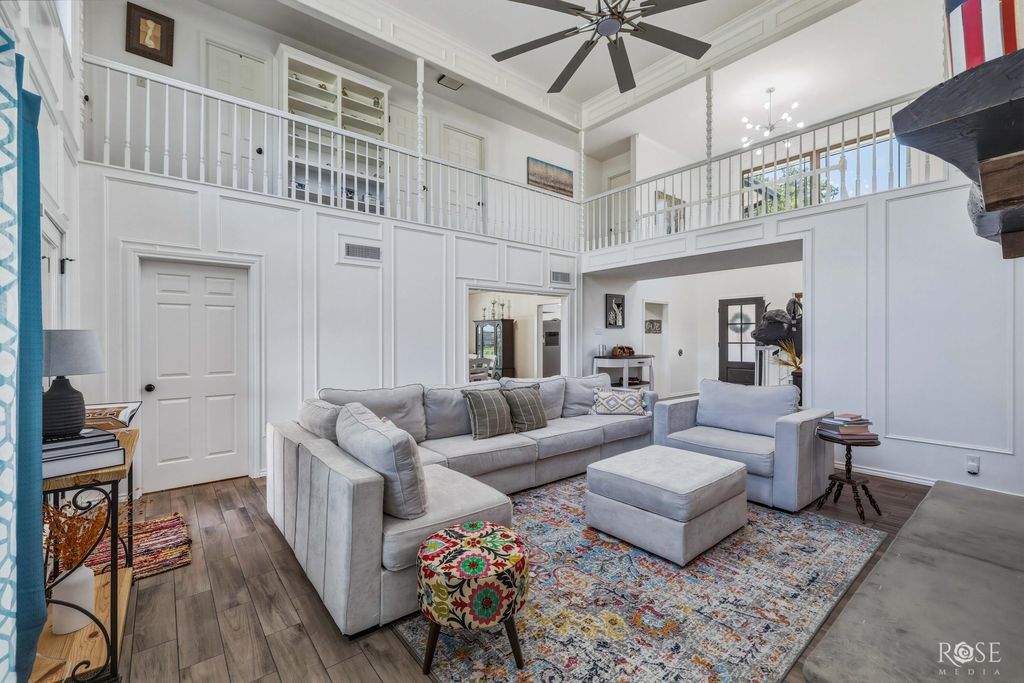 Image 10 of property listing at 6402 Chalimar Road, San Angelo, TX 76904