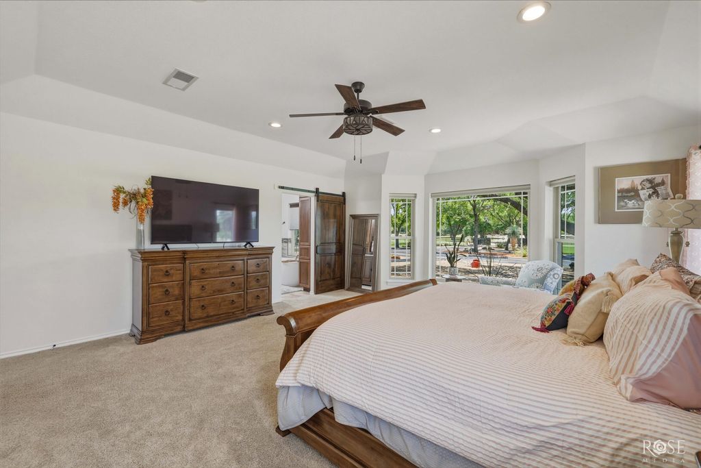 Image 22 of property listing at 6402 Chalimar Road, San Angelo, TX 76904