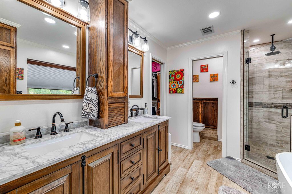 Image 24 of property listing at 6402 Chalimar Road, San Angelo, TX 76904
