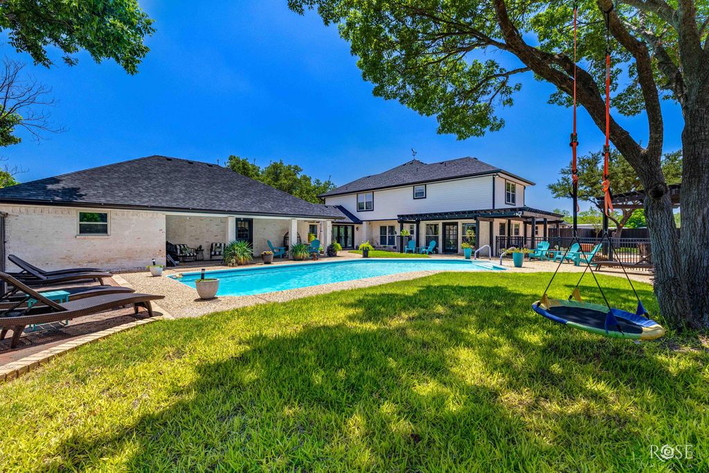 Image 59 of property listing at 6402 Chalimar Road, San Angelo, TX 76904