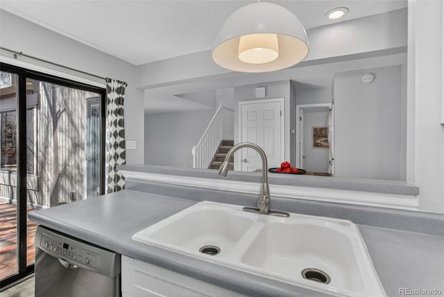 1253 S Yosemite Way 96, Denver, CO 80247