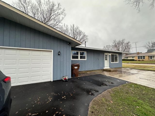 307 Grant Street, Harvard, IL 60033