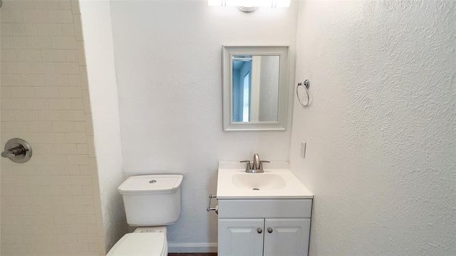 808 SE 13th Street, Moore, OK 73160