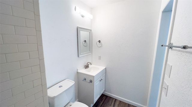 808 SE 13th Street, Moore, OK 73160