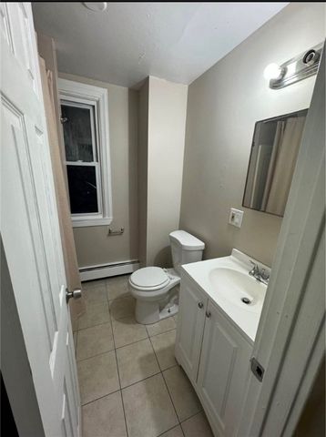 8 Andem Street, Providence, RI 02908