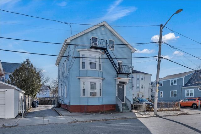 8 Andem Street, Providence, RI 02908