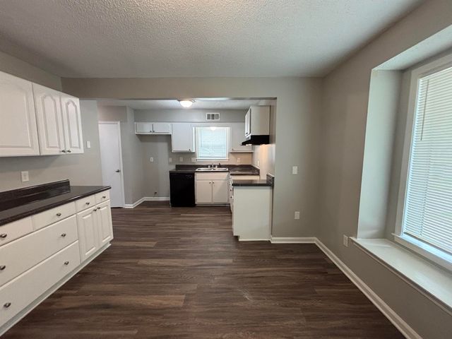 2692 DROMEDARY DR, Memphis, TN 38133