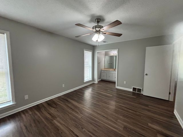 2692 DROMEDARY DR, Memphis, TN 38133