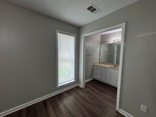 2692 DROMEDARY DR, Memphis, TN 38133