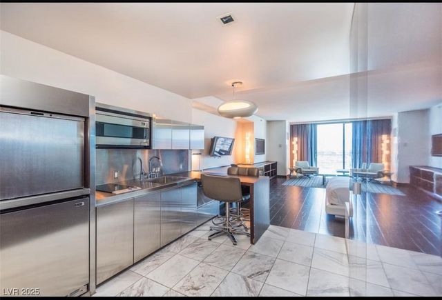 4381 West Flamingo Road 1019, Las Vegas, NV 89103