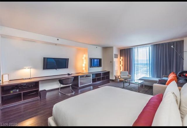 4381 West Flamingo Road 1019, Las Vegas, NV 89103