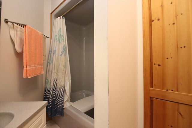 12 Longwood Avenue, Saugus, MA 01906