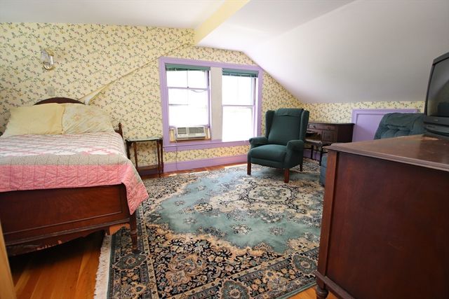 12 Longwood Avenue, Saugus, MA 01906