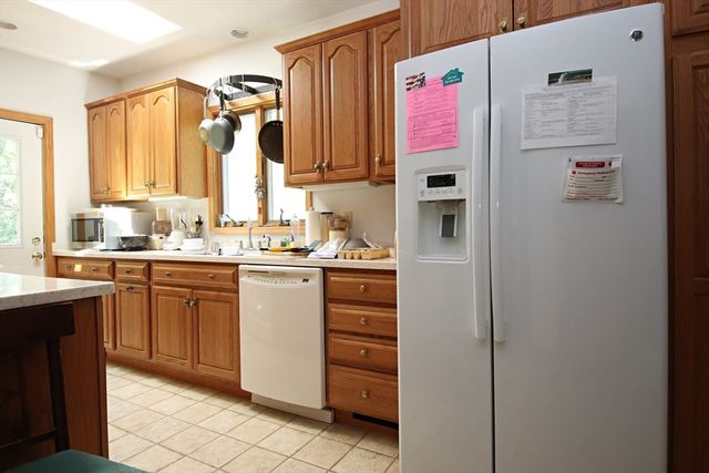12 Longwood Avenue, Saugus, MA 01906