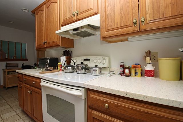 12 Longwood Avenue, Saugus, MA 01906