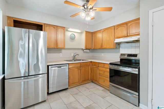 2236 PUP RUN DRIVE, Helena, AL 35080