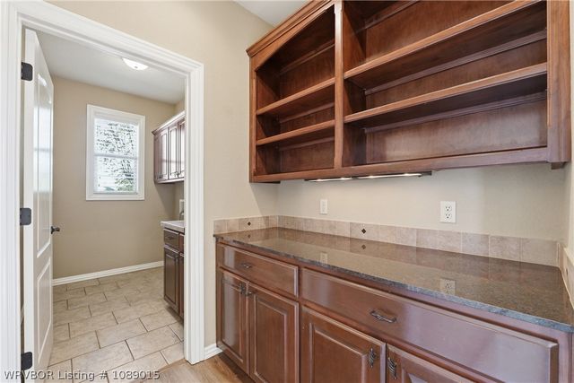 9004 Lakeside, Fort Smith, AR 72903