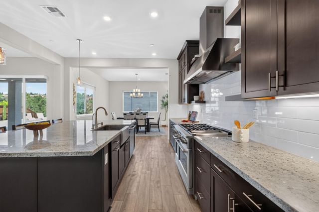 947 Greeley Ct, Cameron Park, CA 95682