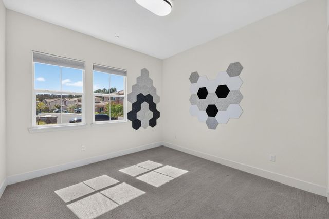 947 Greeley Ct, Cameron Park, CA 95682