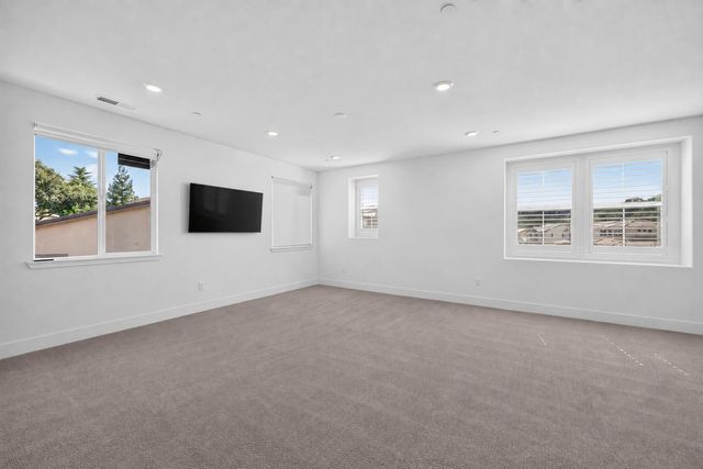 947 Greeley Ct, Cameron Park, CA 95682