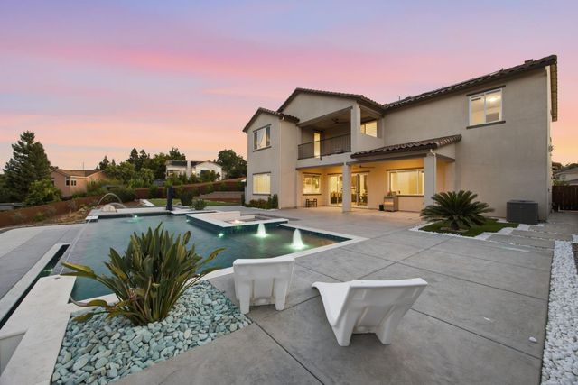 947 Greeley Ct, Cameron Park, CA 95682