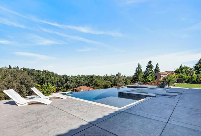 947 Greeley Ct, Cameron Park, CA 95682