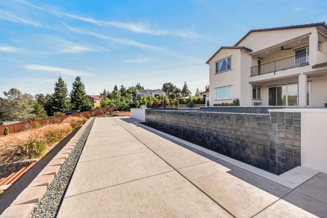 947 Greeley Ct, Cameron Park, CA 95682