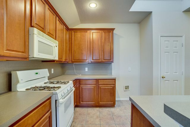 9804 Westmere Lane, Fort Worth, TX 76108