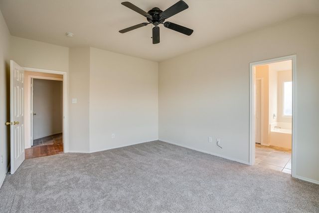 9804 Westmere Lane, Fort Worth, TX 76108