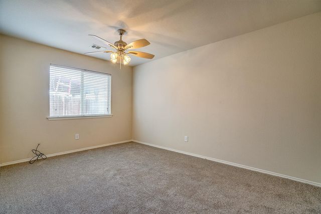 9804 Westmere Lane, Fort Worth, TX 76108