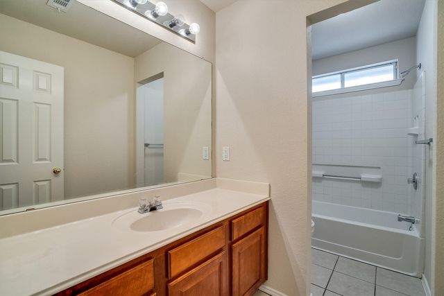 9804 Westmere Lane, Fort Worth, TX 76108