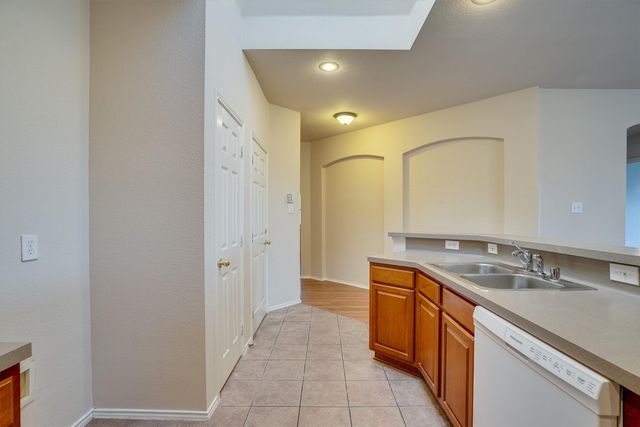 9804 Westmere Lane, Fort Worth, TX 76108