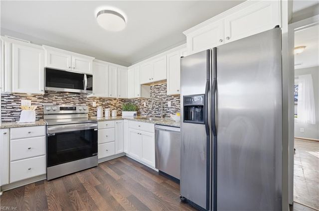 1044 Sunnyside DR, Virginia Beach, VA 23464