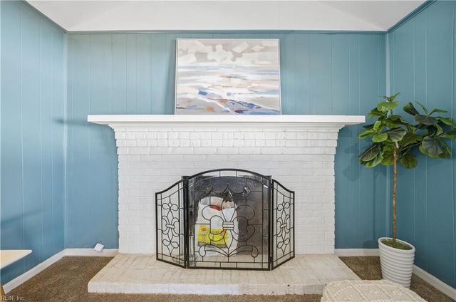 1044 Sunnyside DR, Virginia Beach, VA 23464