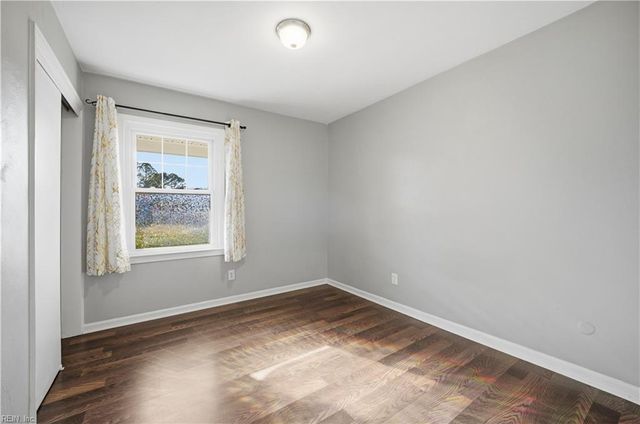 1044 Sunnyside DR, Virginia Beach, VA 23464