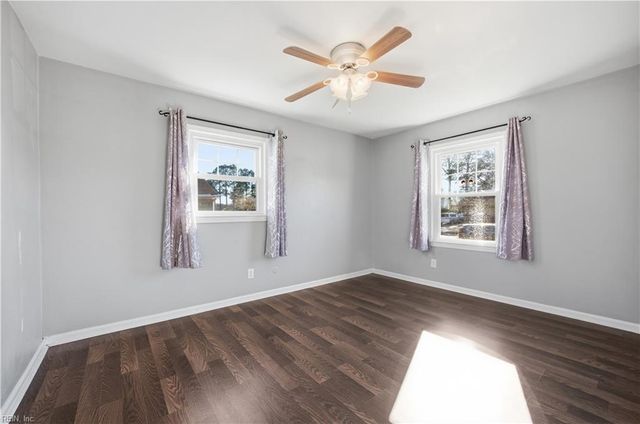 1044 Sunnyside DR, Virginia Beach, VA 23464