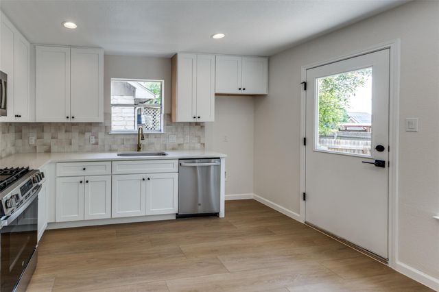 15413 Ozone PL, Austin, TX 78728